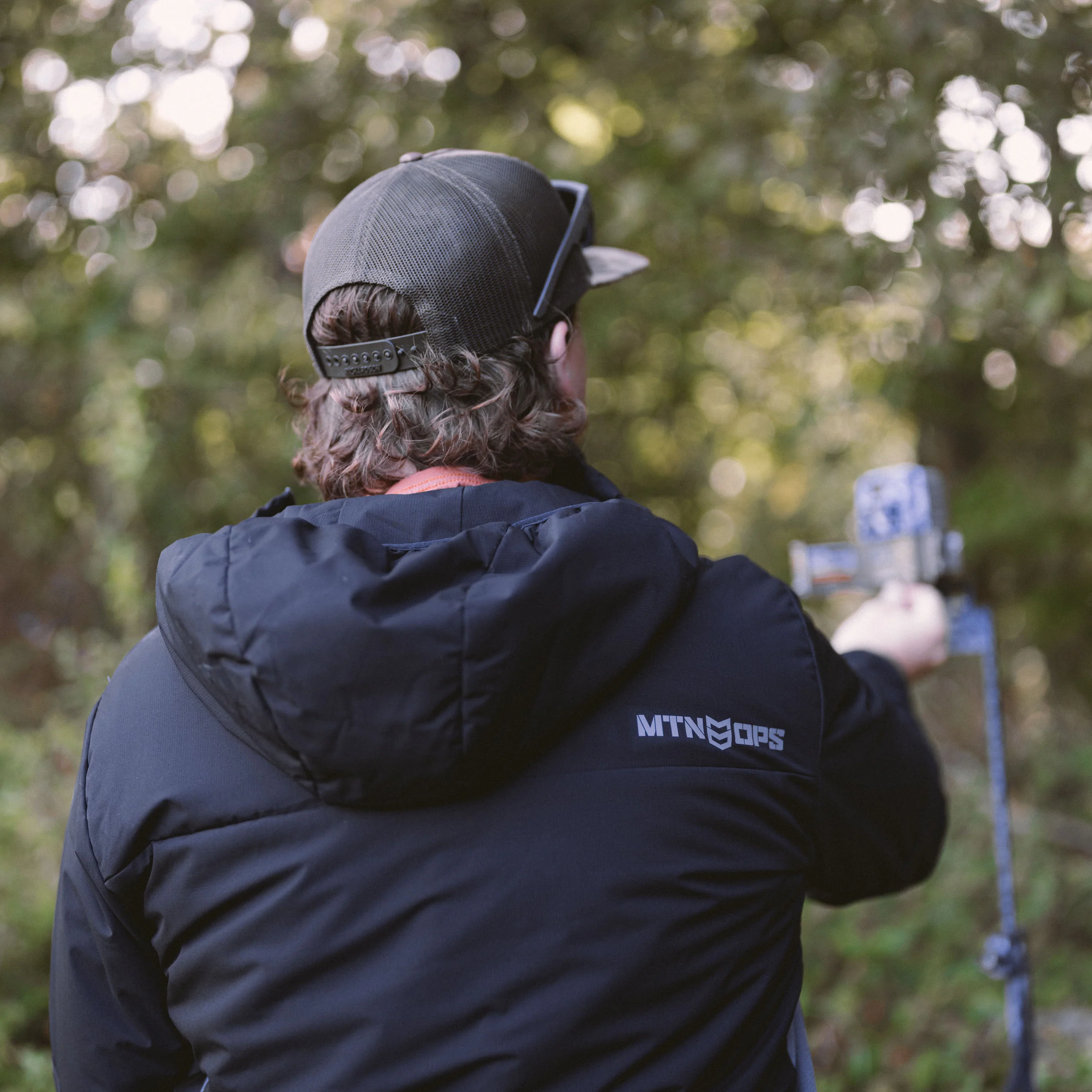 ASCENT HYBRID JACKET - Image 9