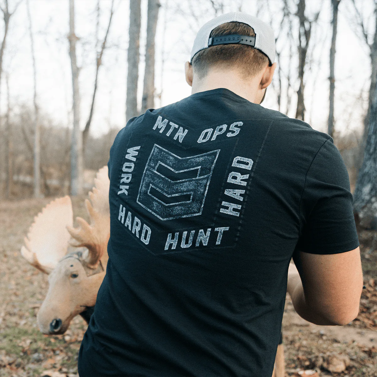 HUNT HARD TEE - Image 6