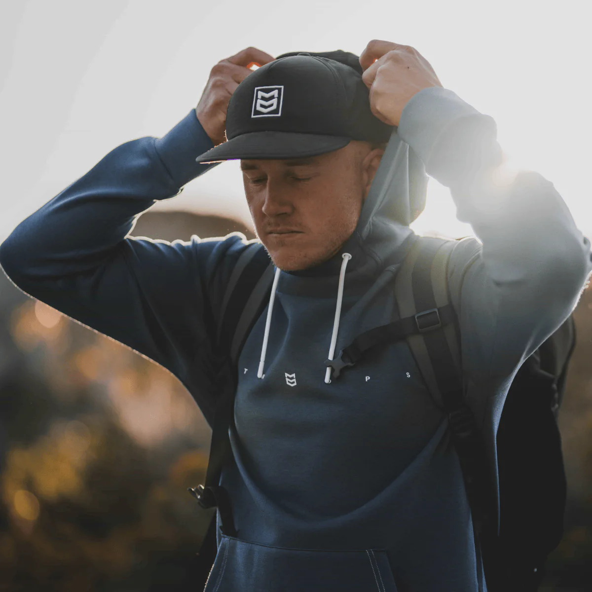 KINETIC HOODIE - Image 11