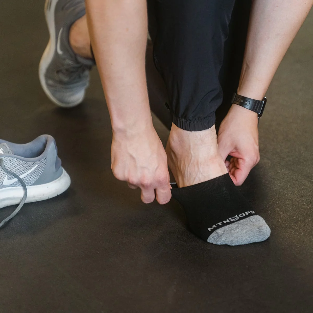 ACTIVE NO-SHOW SOCKS - Image 6