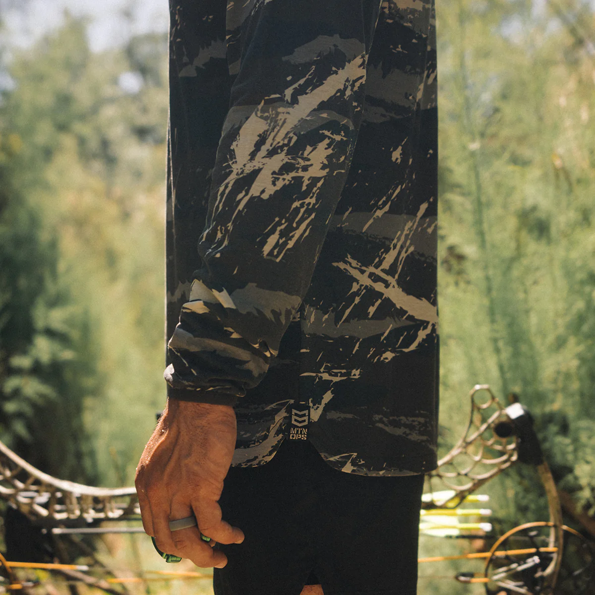 SHADE HOODIE - Image 19