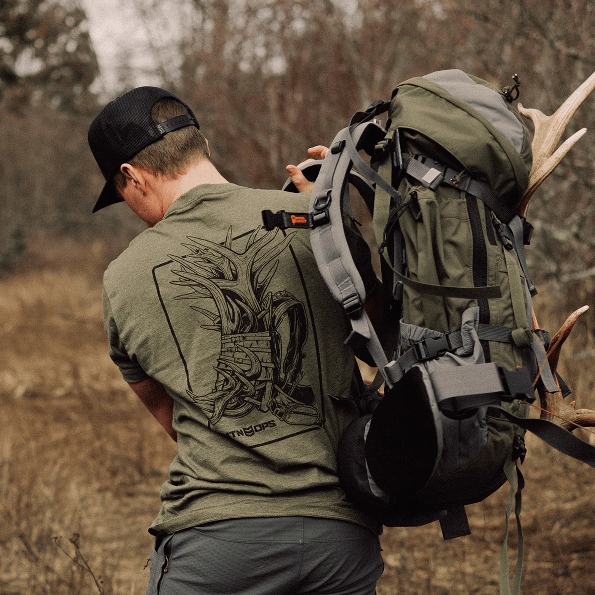 SHED HUNTER TEE - Image 5