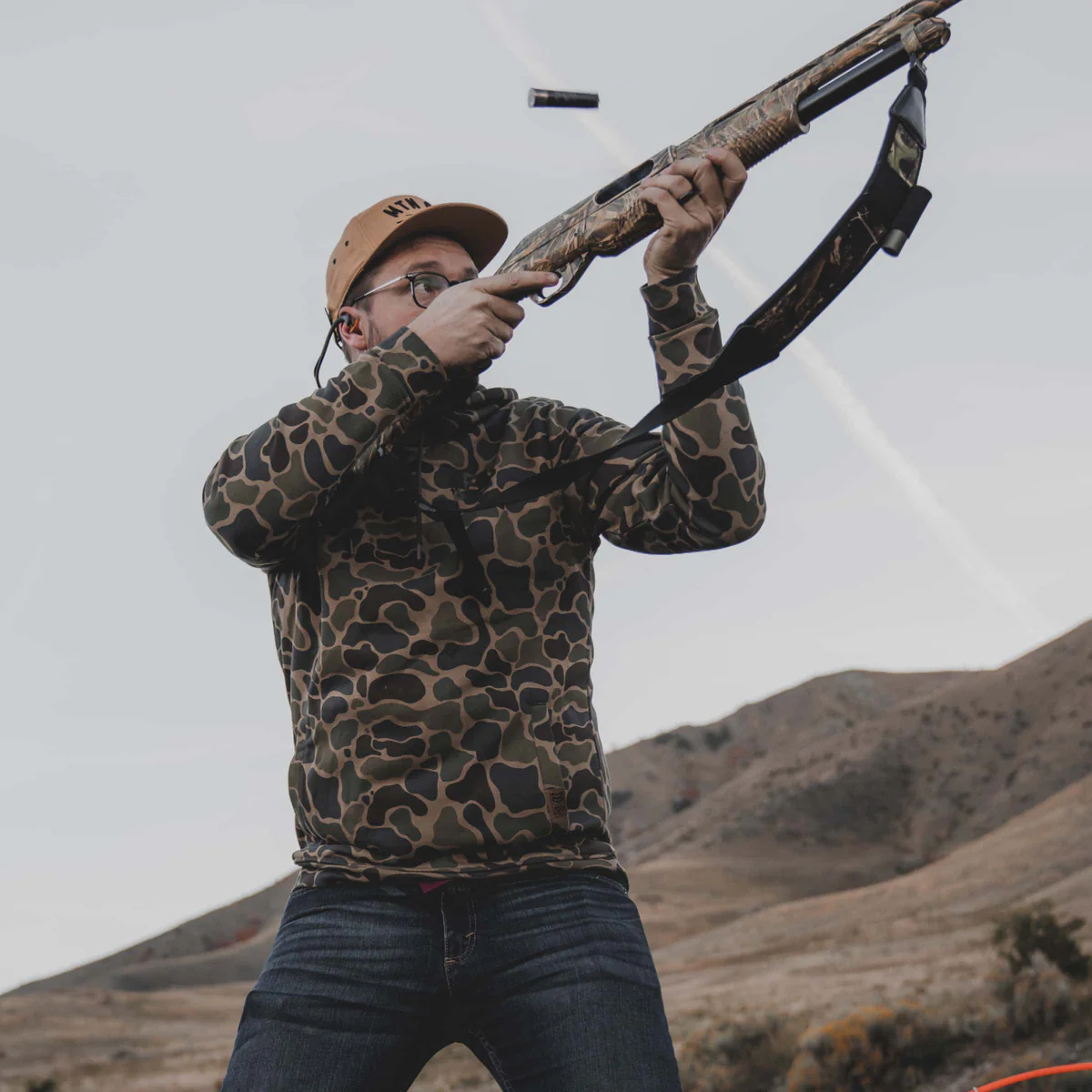 TRACKER HOODIE - Image 4