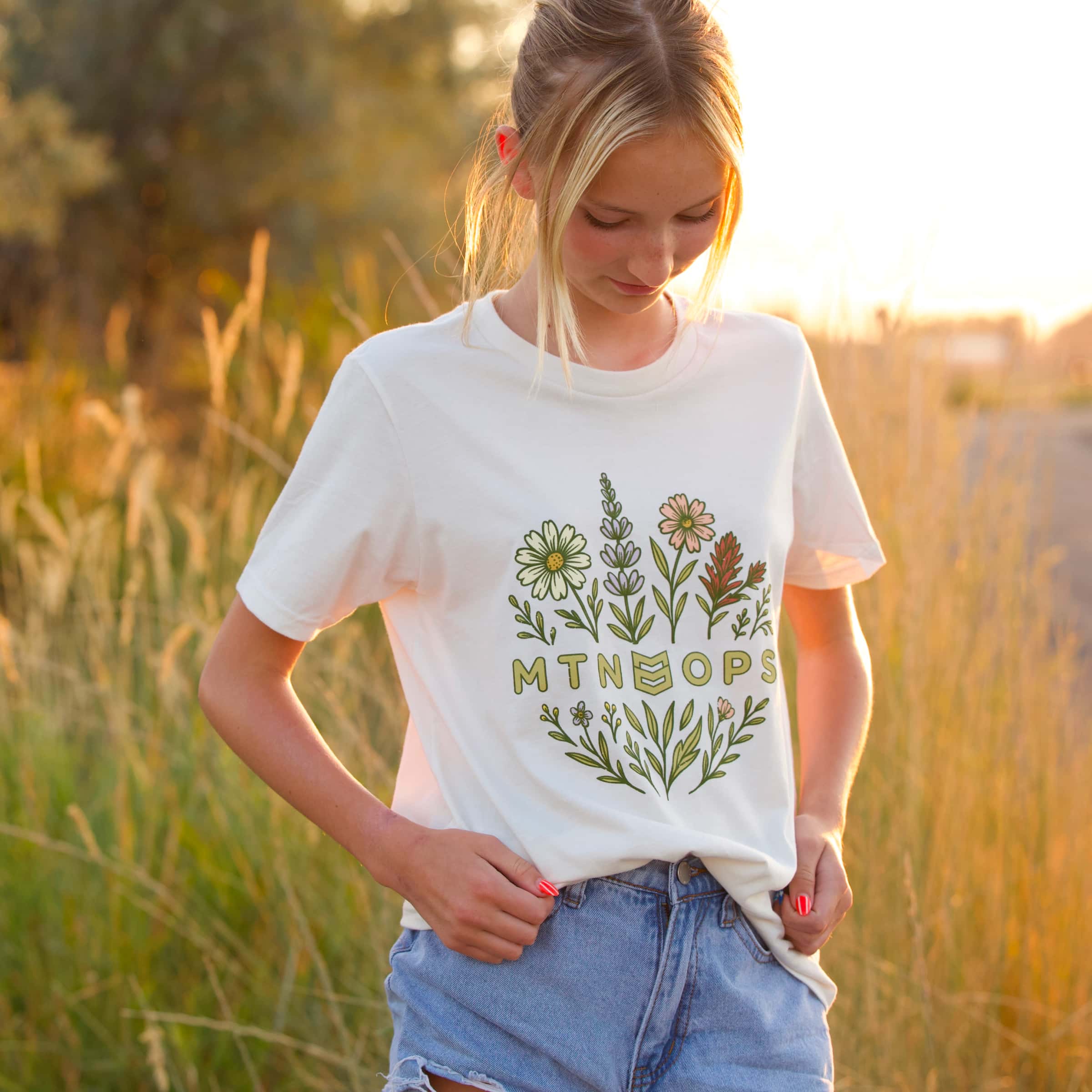 YOUTH WILDFLOWER TEE - Image 3
