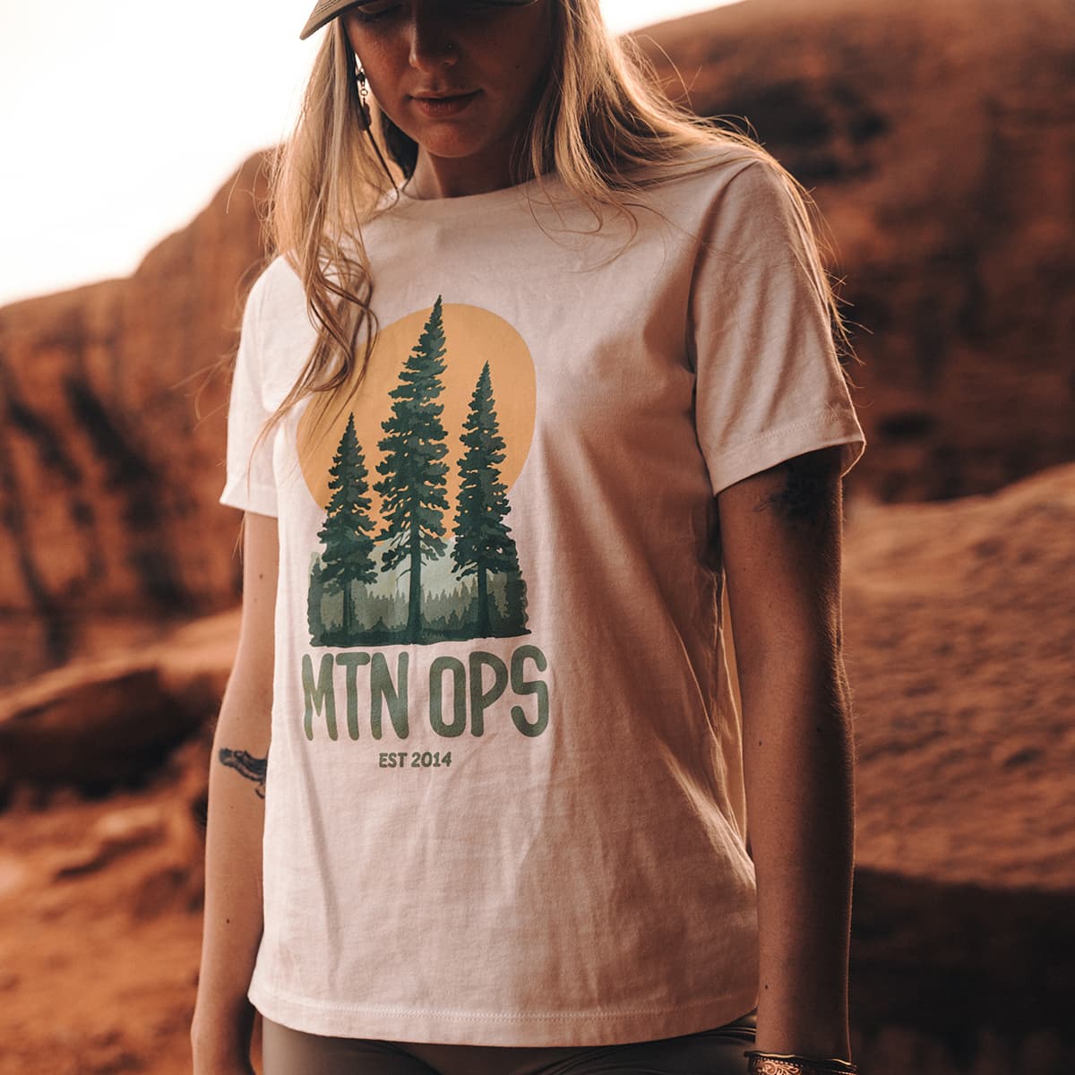 WOMEN'S PINE TEE - Image 5