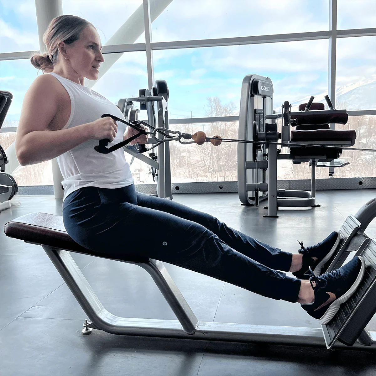 WOMEN'S REVIVE JOGGER - Image 23