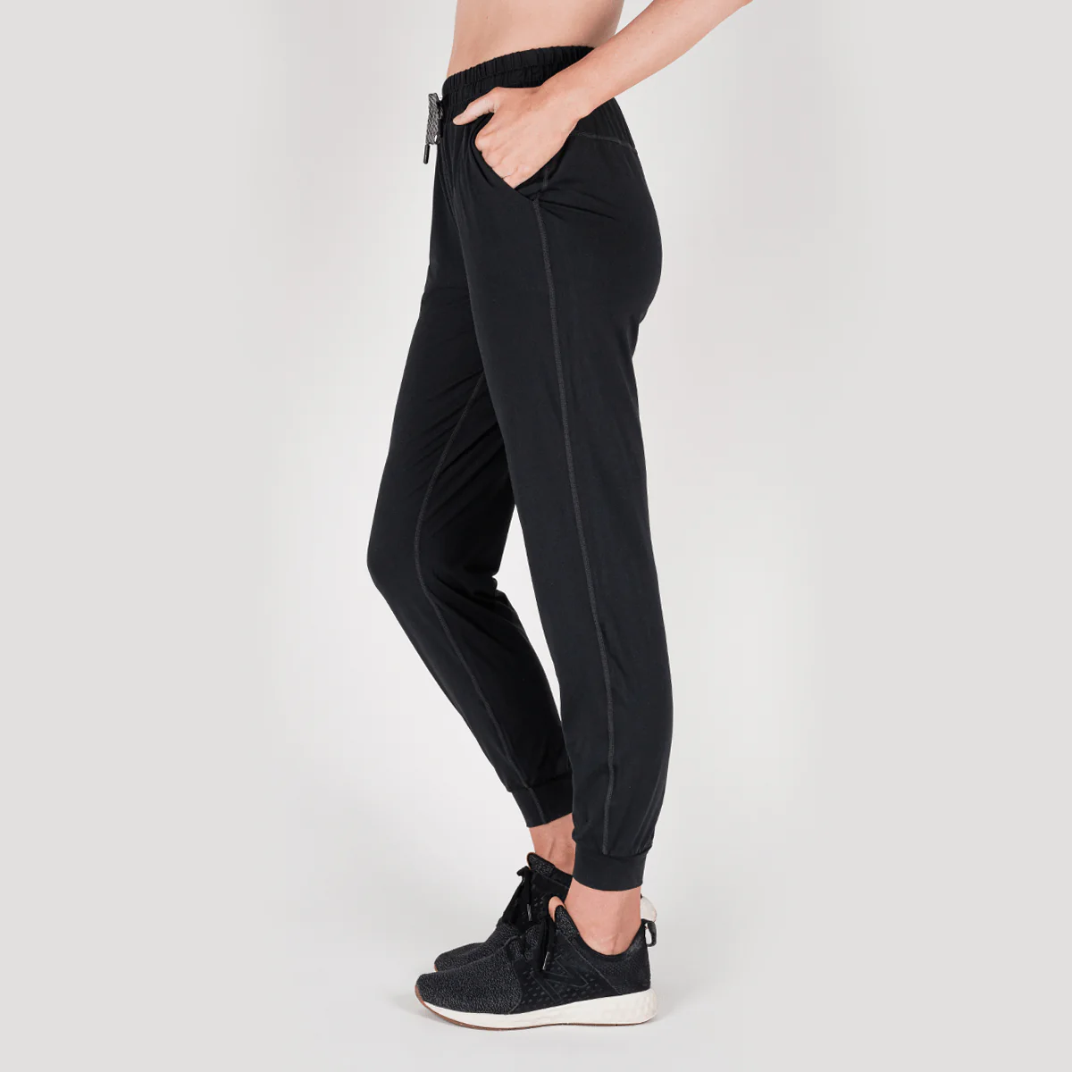 WOMEN'S REVIVE JOGGER - Image 5
